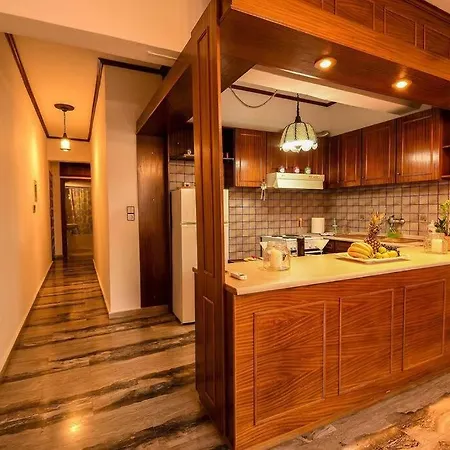 Apartman Spacious Flat In The City Center!
